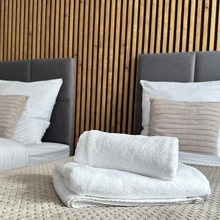 Dmk Green Apartment Near Warsaw-Modlin Airport Nowy Dwór Mazowiecki 外观 照片