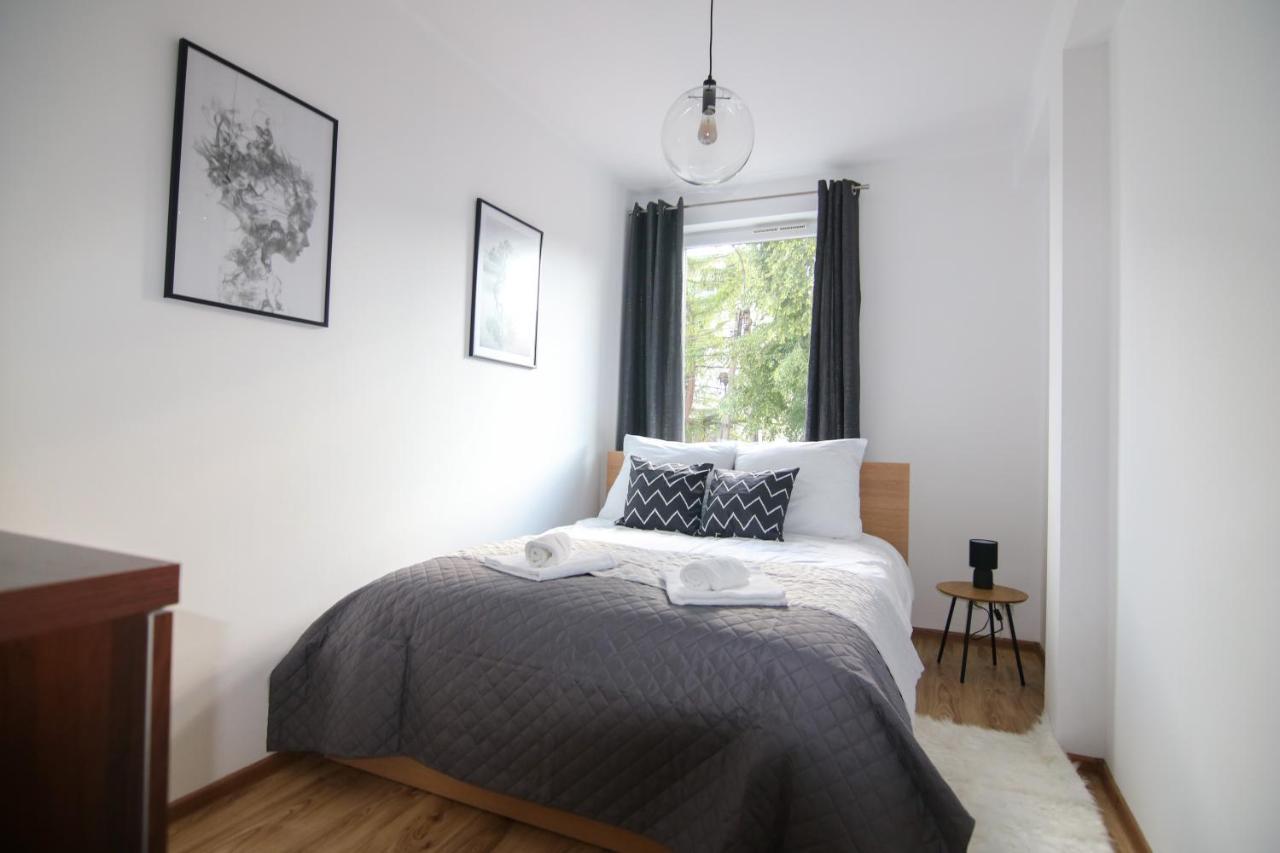 Dmk Green Apartment Near Warsaw-Modlin Airport Nowy Dwór Mazowiecki 外观 照片